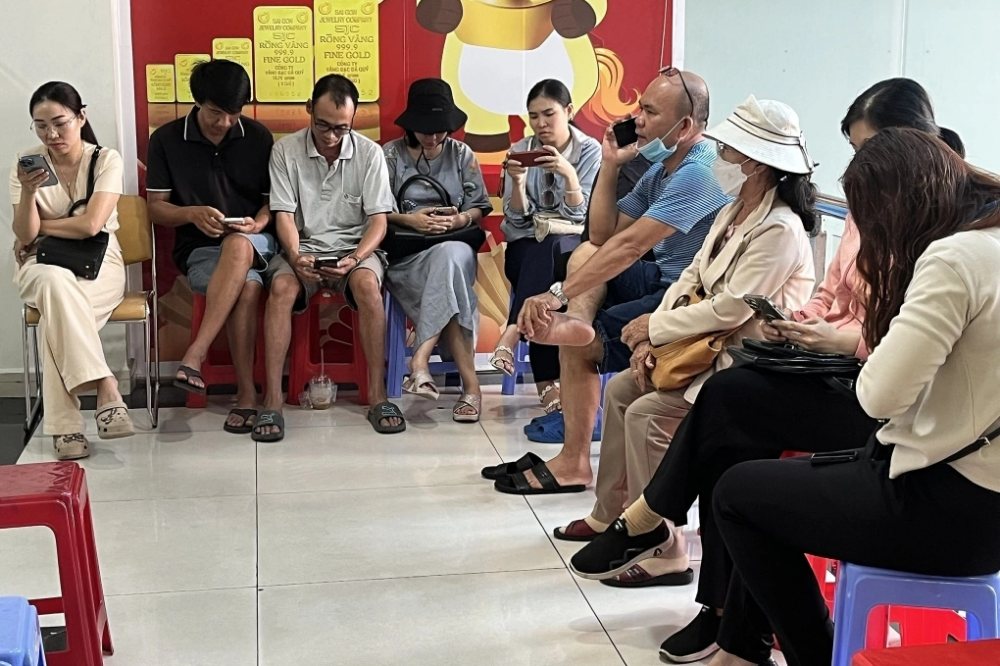 Giá vàng miếng SJC giảm hơn 4 triệu đồng/lượng